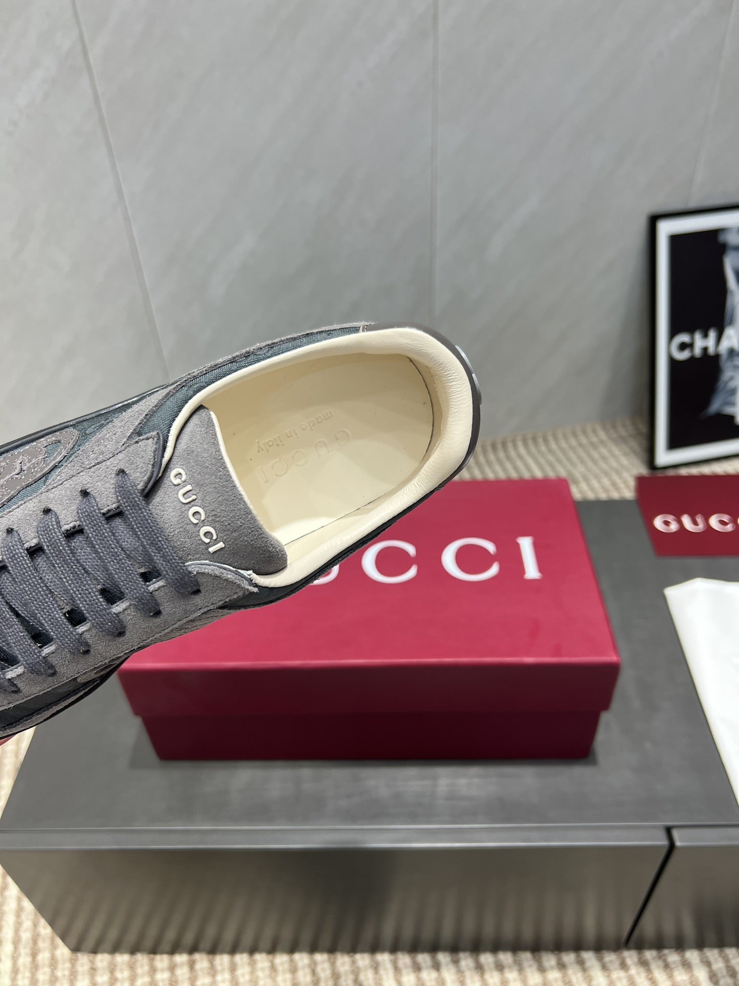 GG Distressed Causal shoes