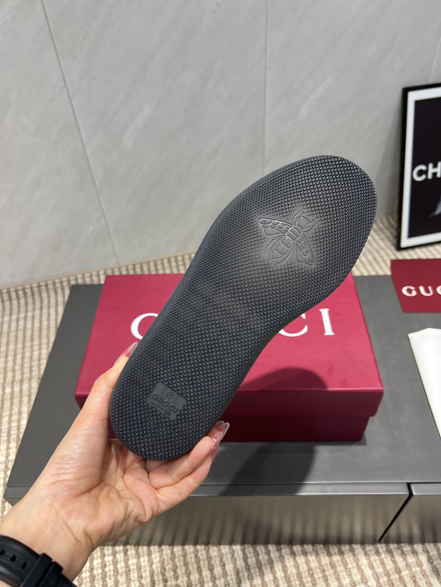 GG Distressed Causal shoes