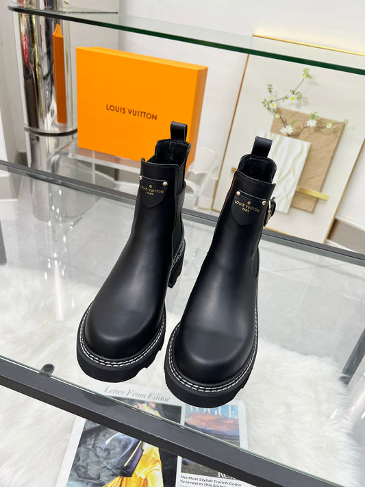 Women's LV Boots