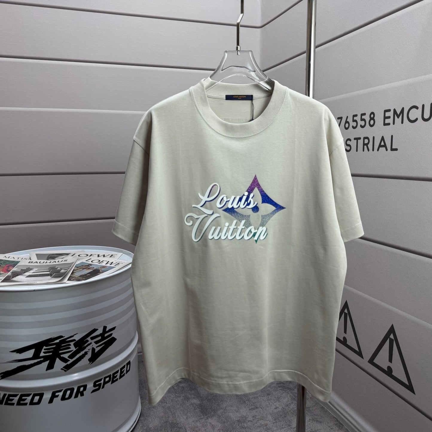 LV letter 3D Plate Silicon T shirt