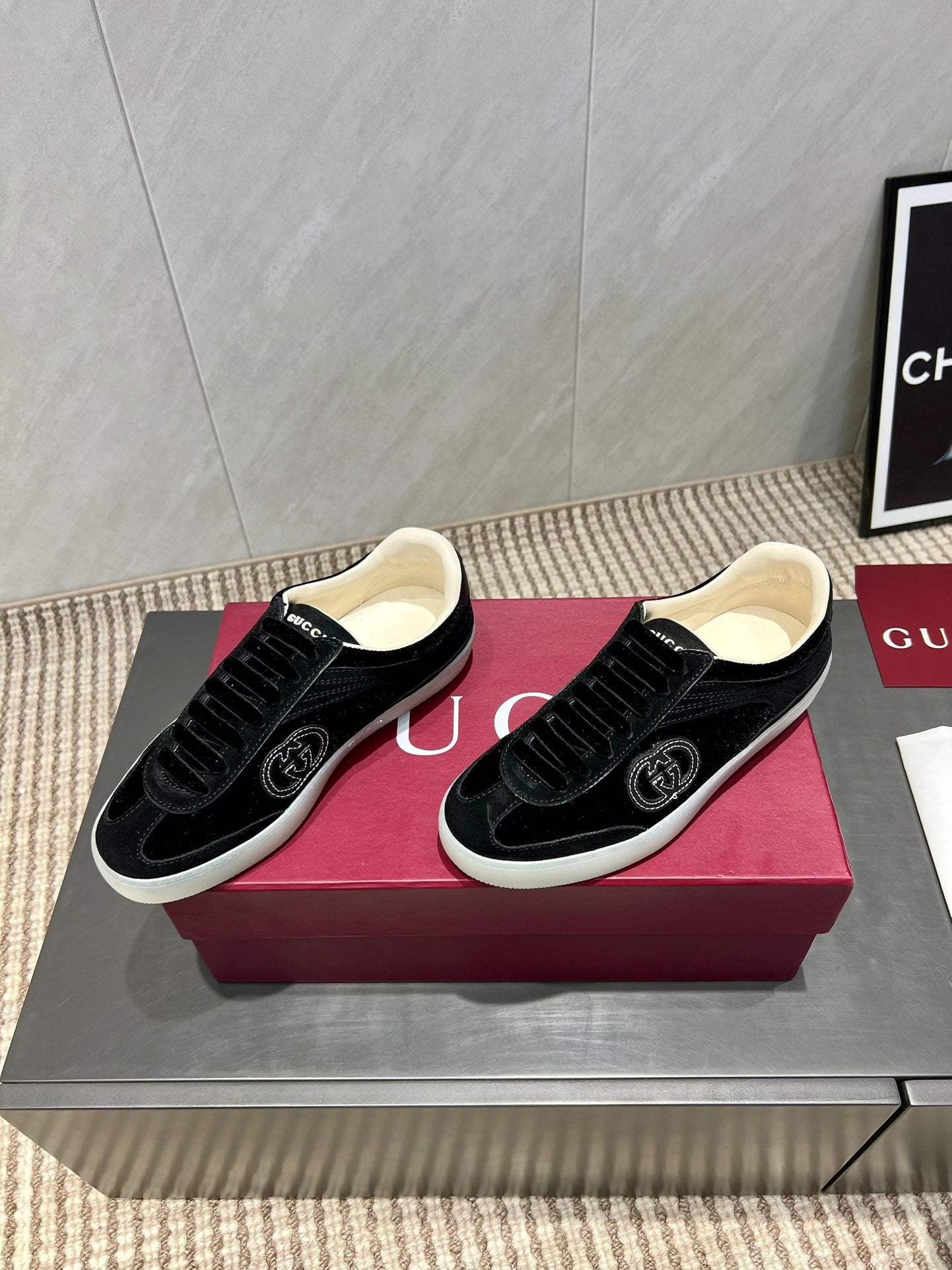GG Casual Distressed Shoes